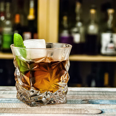 720g 충전 용량 낮 에너지 소모를 가진 현대 스타일 아이스 큐브 메이커