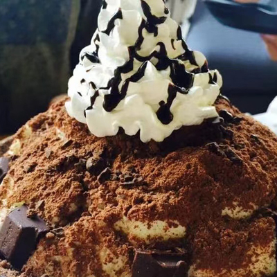 하우징 재료 다른 LZ-520 220kg 24hrs Bingsu 우유 눈 아이스 머신 커피숍