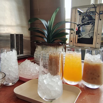 충전 용량 180g KS-120 상업용 아이스 메이커 물 분배기 냉장고 120kg 24시간